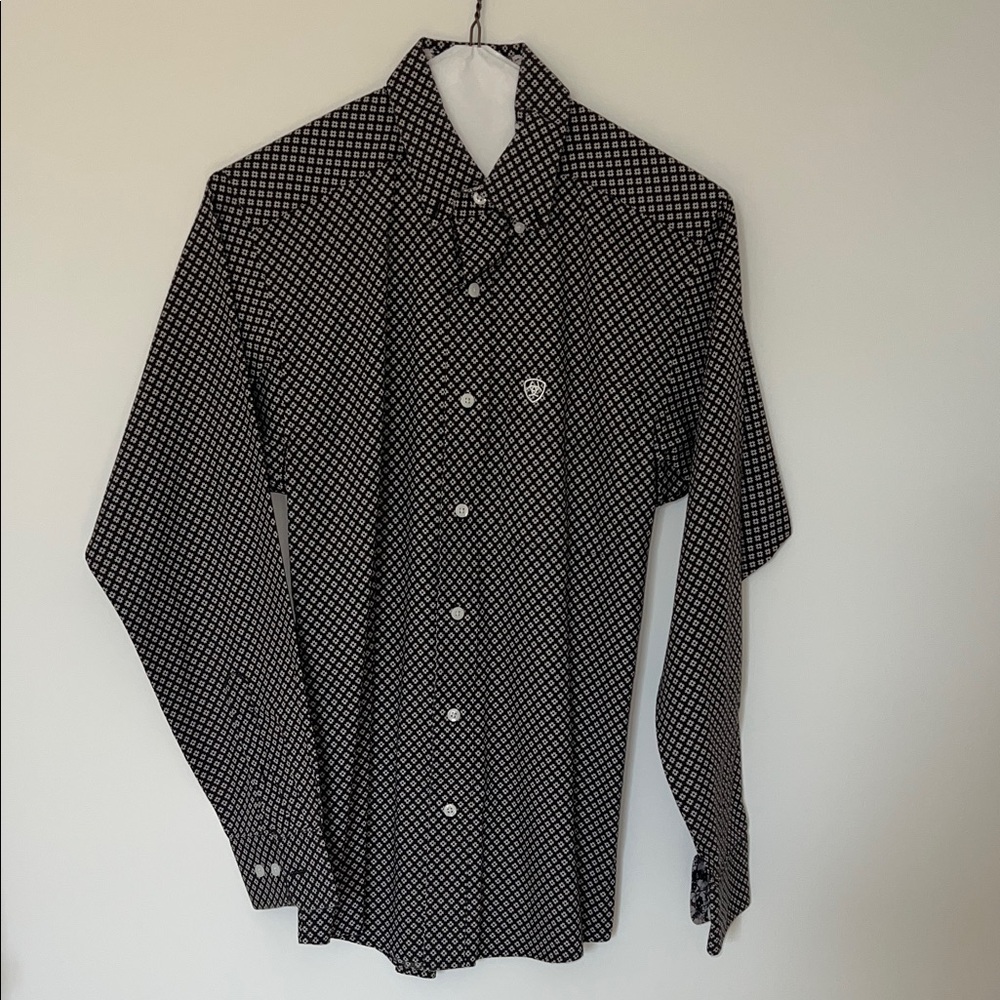 Ariat Black Button-Up Shirt with White Geometric Print